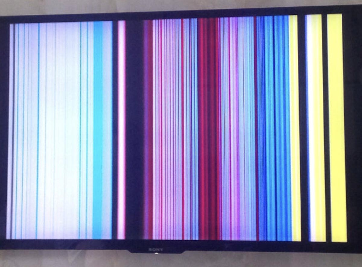 Syyt ja ratkaisut LCD -näytön kukka -näyttöön